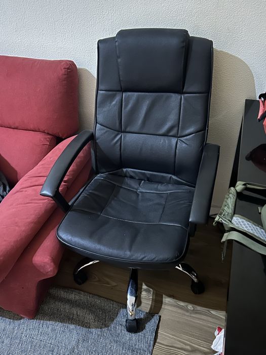 Cadeira escritório preta