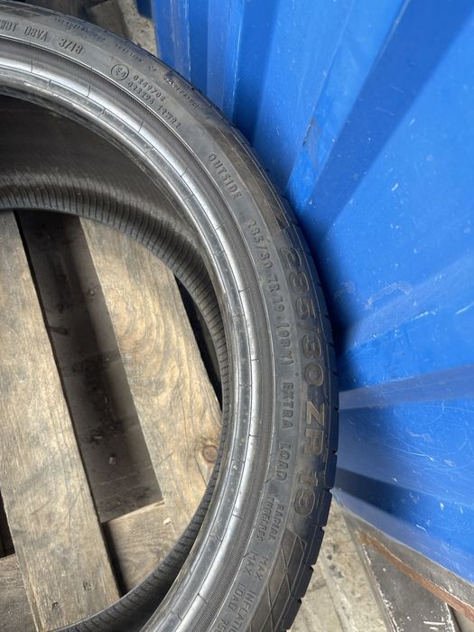 Continental 285/30r19 пара резина шини б/у склад оригінал літо