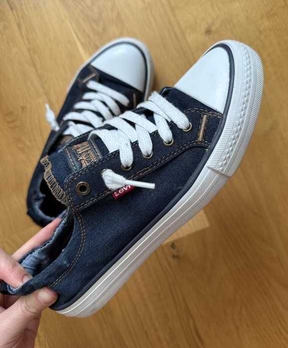 Кеди, кеды Levi's
