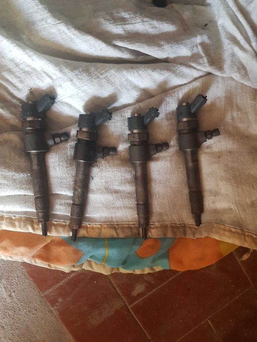 4 Injetores para Alfa Romeo 147 1.9 JTD