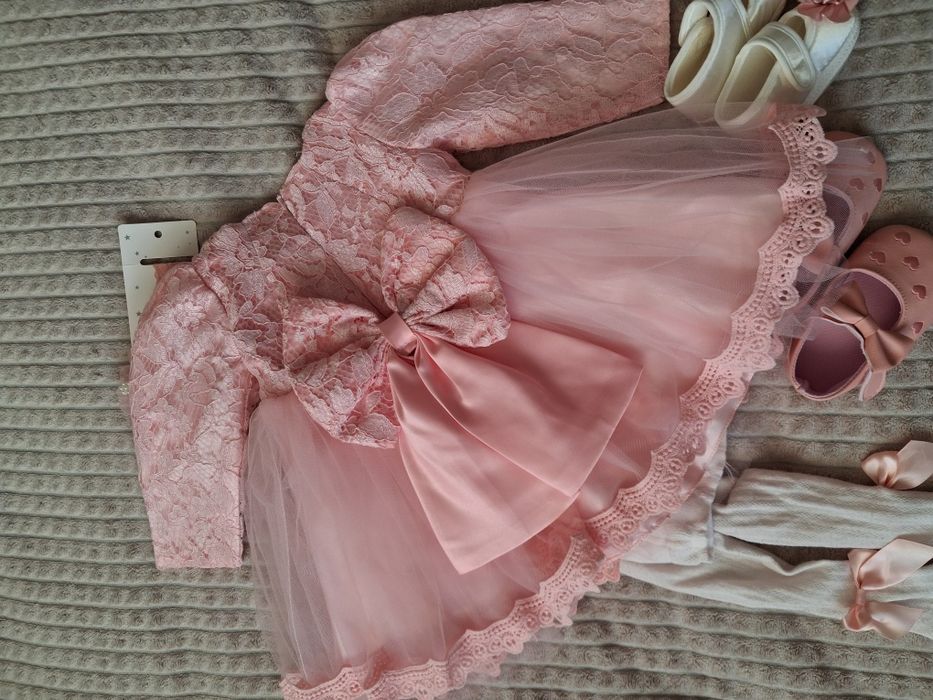 Святкова сукня дитяча