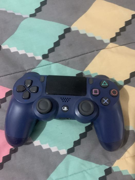 PS4 + comando original azul + fatura worten