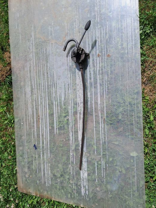 Pompa ręczna i zatapialne