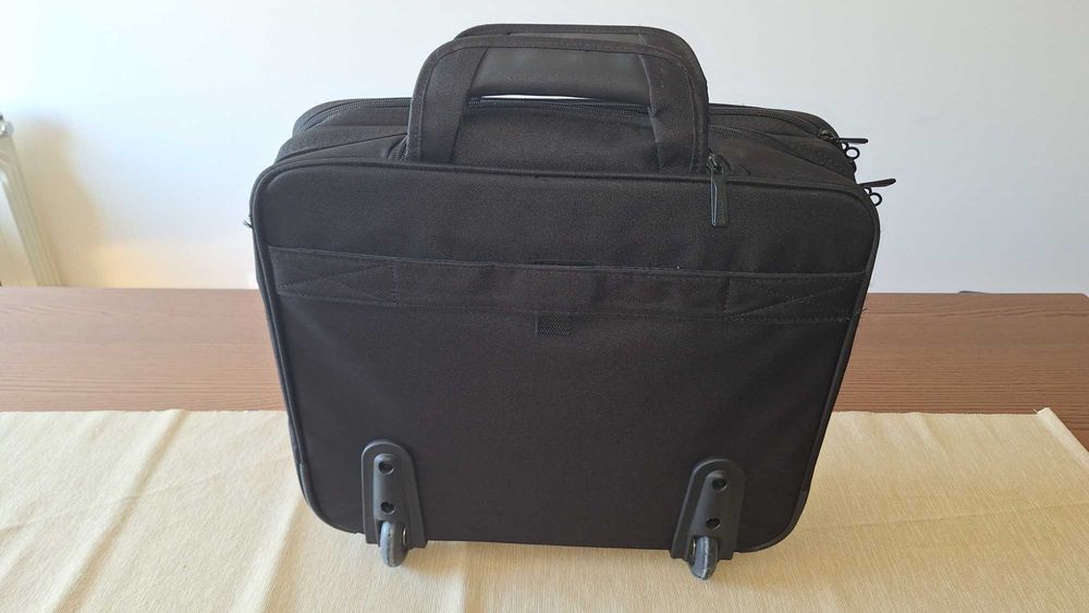 Trolley para laptop de até 18 polegadas