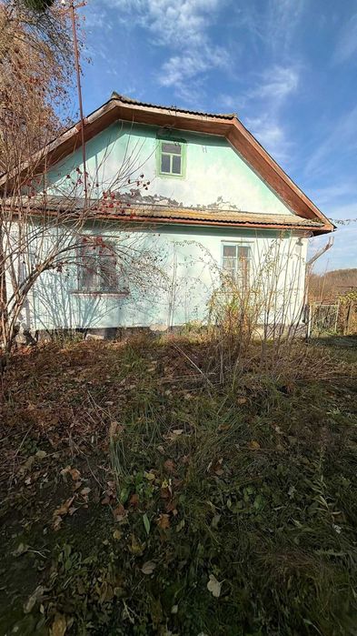 Продаж будинку біля Вишнівця