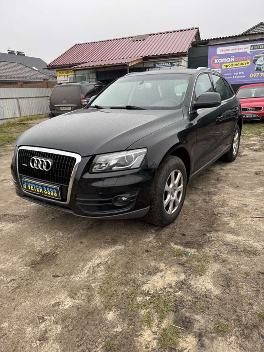 Продам авто Audi Q5