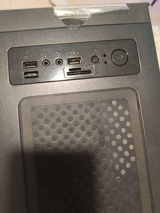 Caixa para PC ATX/Micro-ATX – Excelente estado