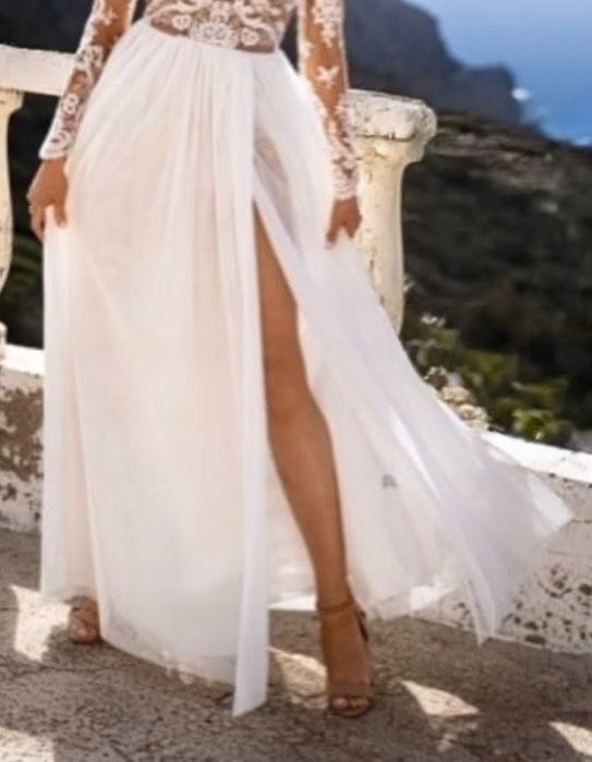 Suknia ślubna/ na weselę