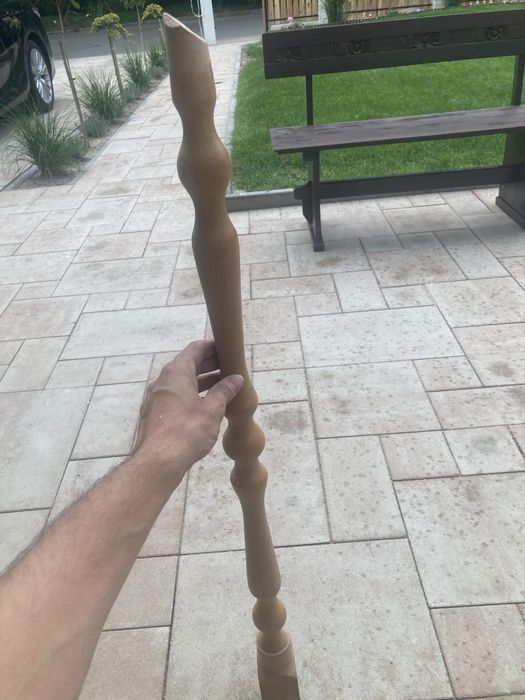 Tralki schodowe drewniane