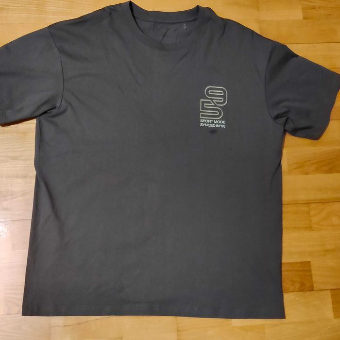 T-shirt 4F ciemnoszry, roz.L