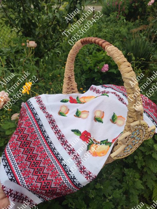 Рушнички до Спасу та Великодня вишиті бісером