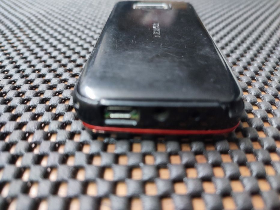 Nokia 5530 на запчастини