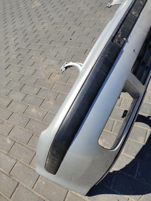 Zderzak przód przedni volkswagen golf 4 lb7z
