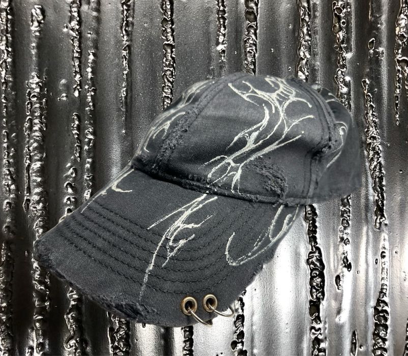 Custom cap cyber sigiliam type