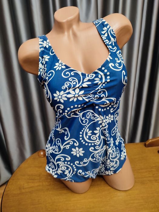 Суцільний купальник великого розміру батал