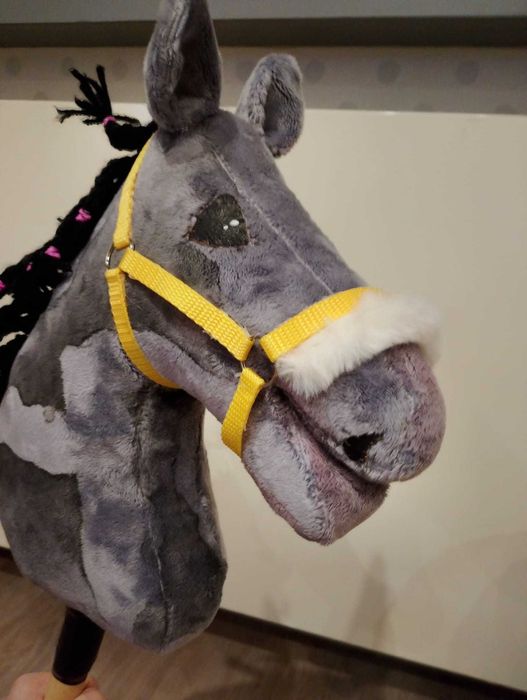 Żółty kantar dla Hobby Horse