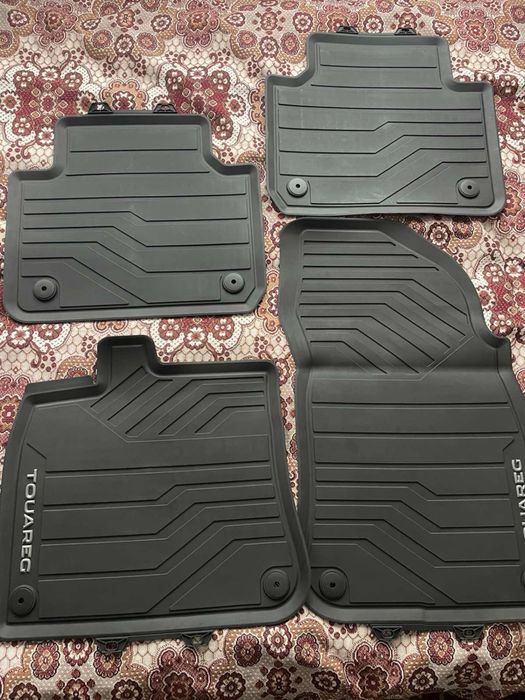Продам нові оригінальні килимки Volkswagen Touareg III-покоління