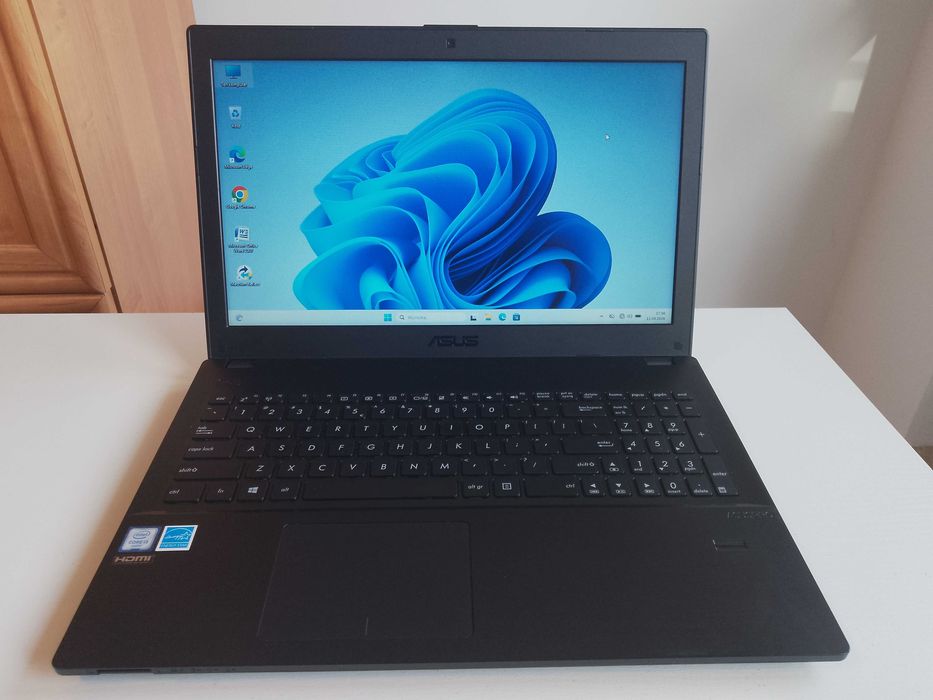 Laptop ASUS I3 6100U | Ram 8GB  |SSD 128GB | bateria 10 godz WIN11