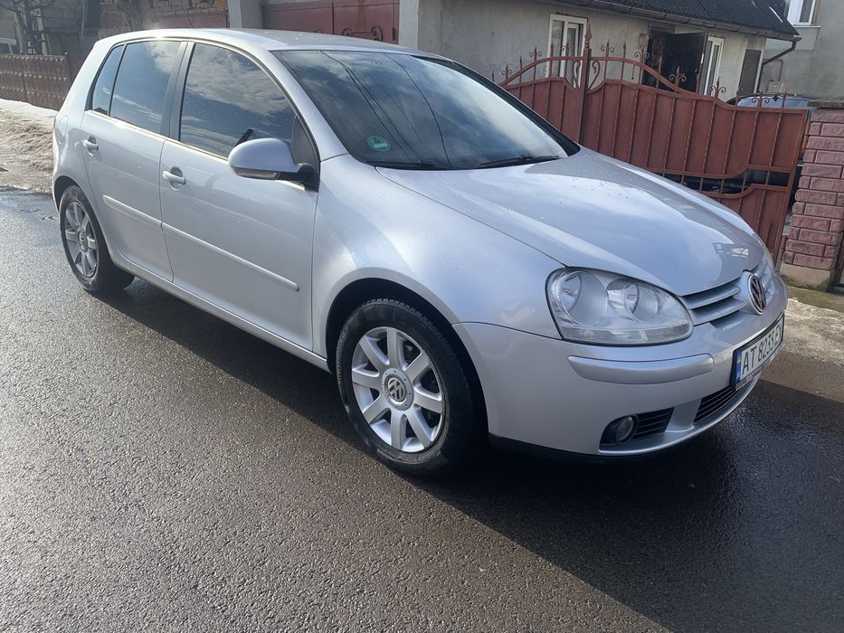 Продається volkswagen golf 5