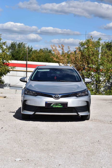 Toyota Corolla 2017р. 1.3 бензин офіційна [Перший внесок від 20%]