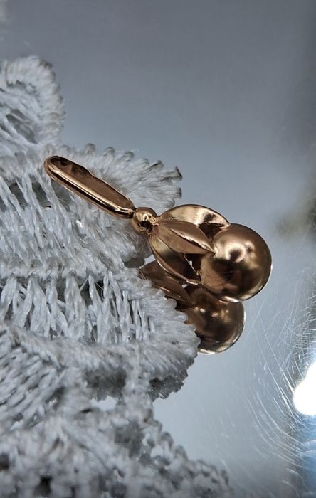 Золотий кулон 583