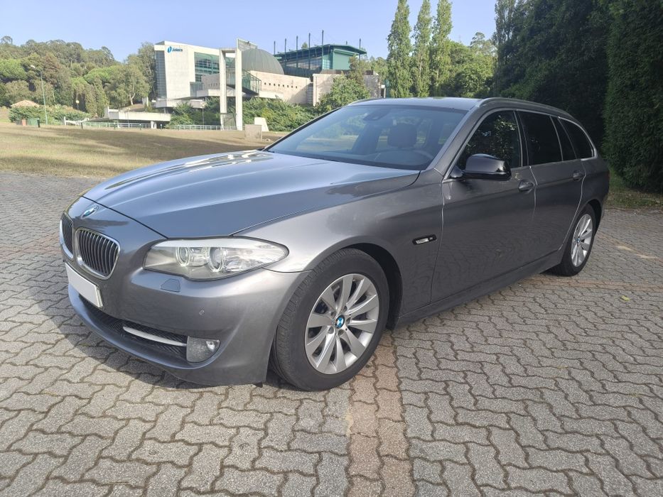 BMW 520 D Touring Sport — photo 3
