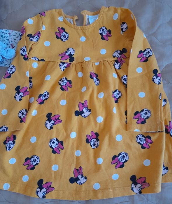 Лот одягу на дівчинку 12-18 міс