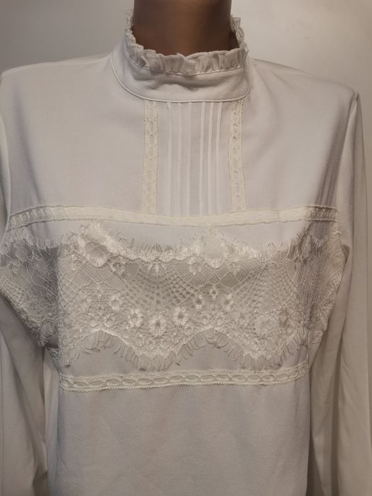 Elegancka biała bluzka damska Tu rozm 42, długi rękaw, koronka