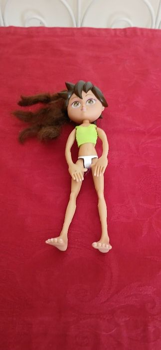 Boneca em bom.estado