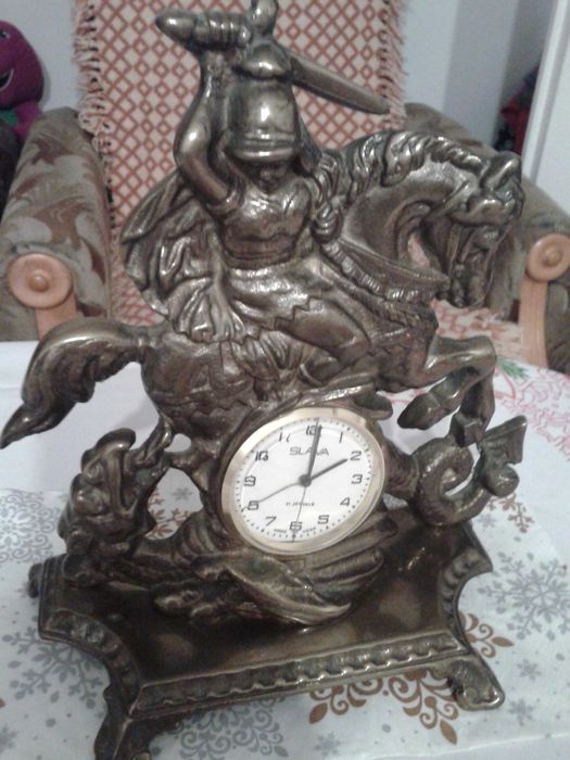 zegar św. Jerzy na koniu