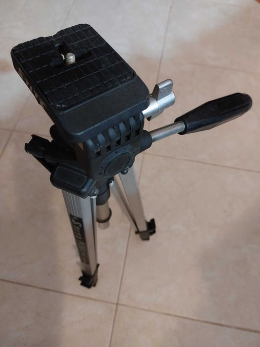 Tripé e mala alumínio