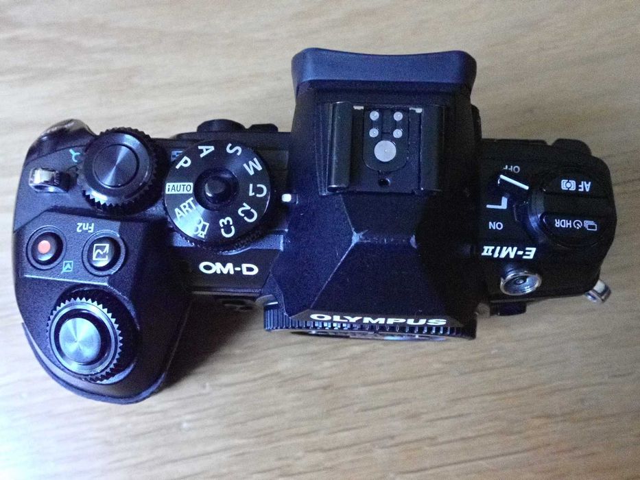 Maquina fotografica OLYMPUS OM-DE-M1 MarkII