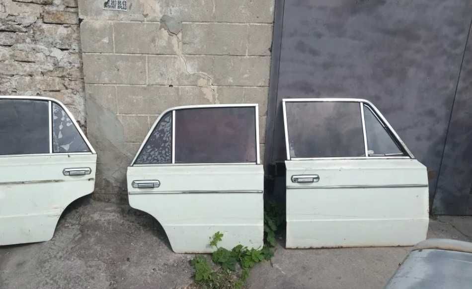 Продам двері на ваз 2106 стан норм