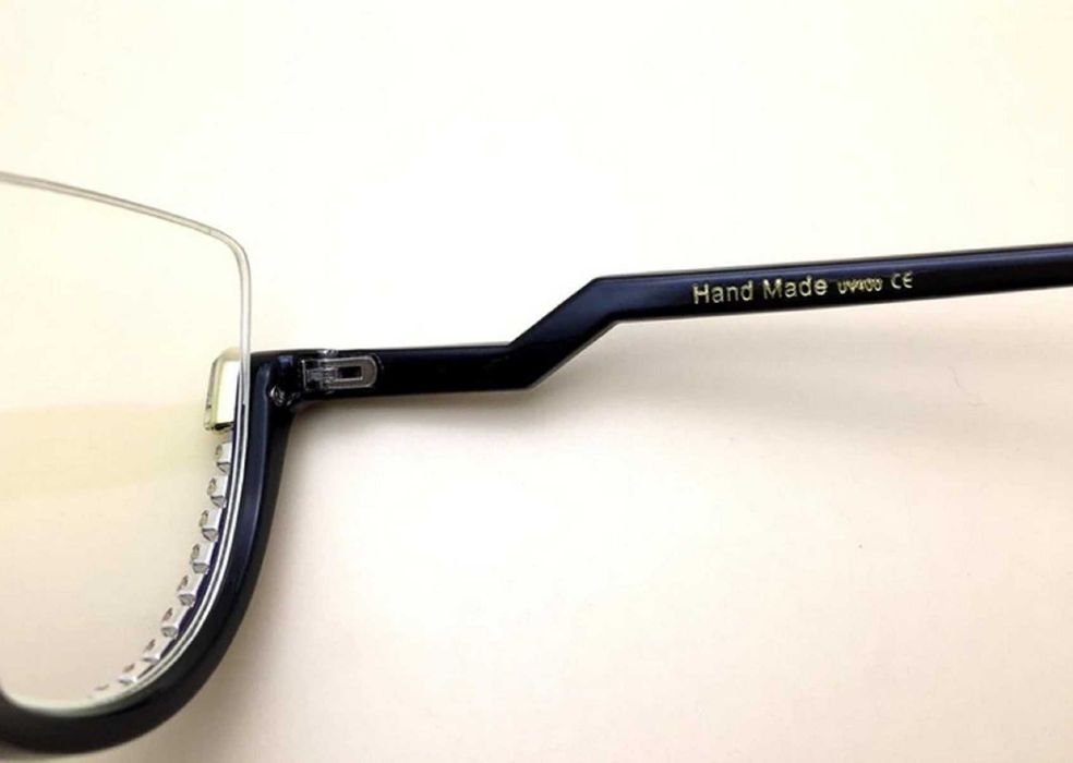 Okulary korekcyjne – minusy. Nowe eleganckie Anti Blue Light.