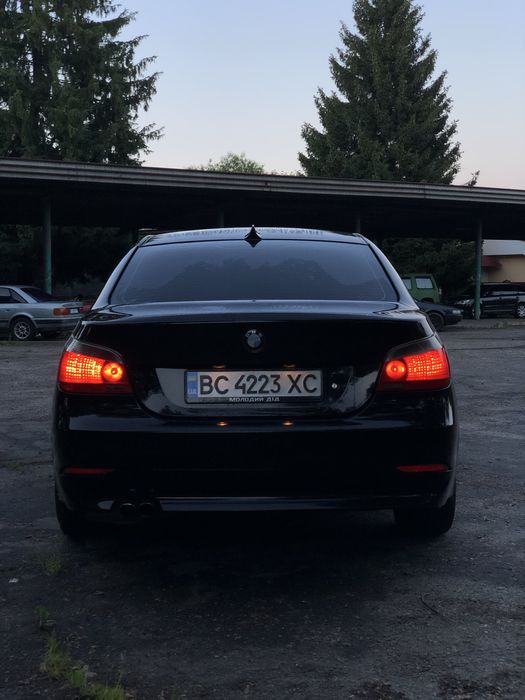 Продам BMW e60 525d.