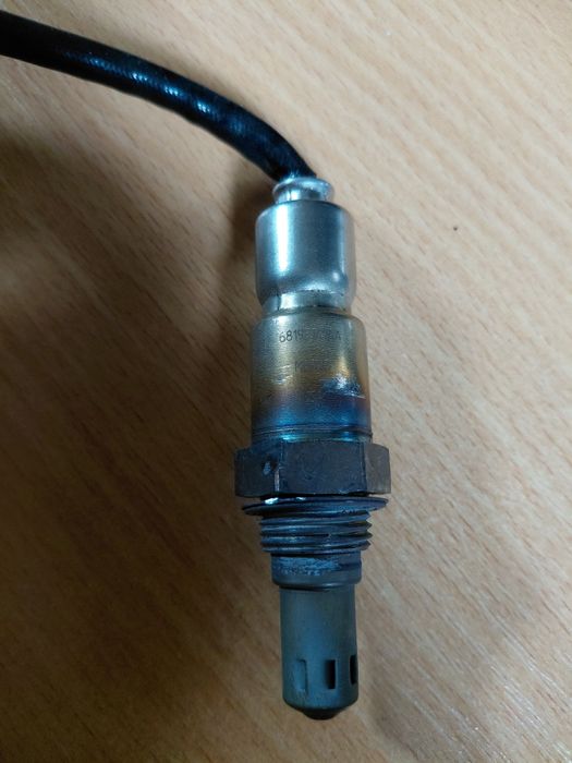 Лямда-зонд на jeep cherokee 2019г  (2.4)л