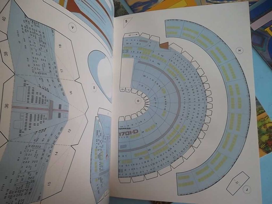 Coleção recortar & montar : "Vou Construir" - 3 volumes . Edinter