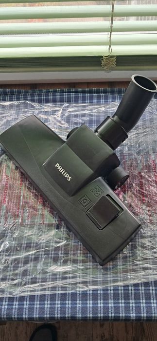 Продам щітку до пылесоса Philips  оригинал та мішок