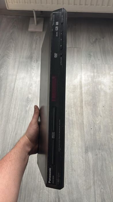 Odtwarzacz DVD Panasonic S295