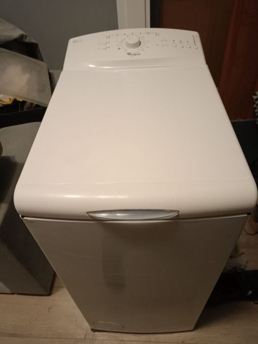Sprzedam używaną pralkę ładowaną od góry Whirlpool