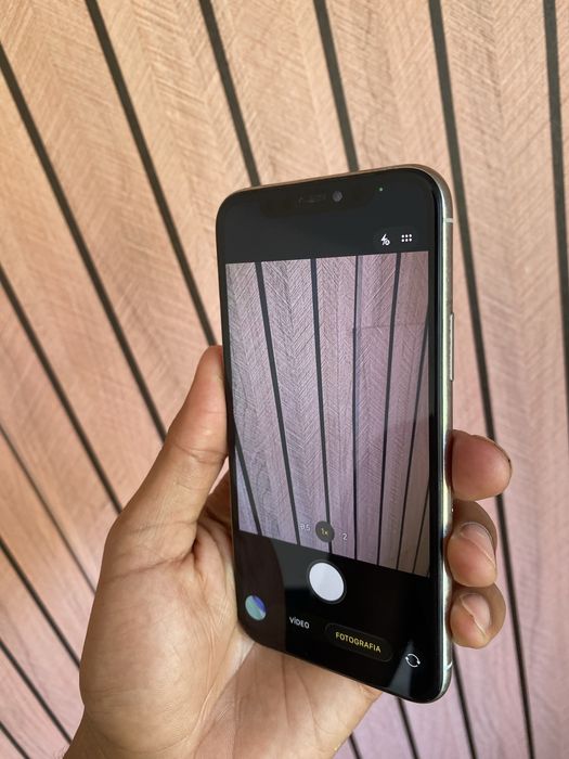 iPhone 11 Pro em excelentes condições(vendido dia 27)