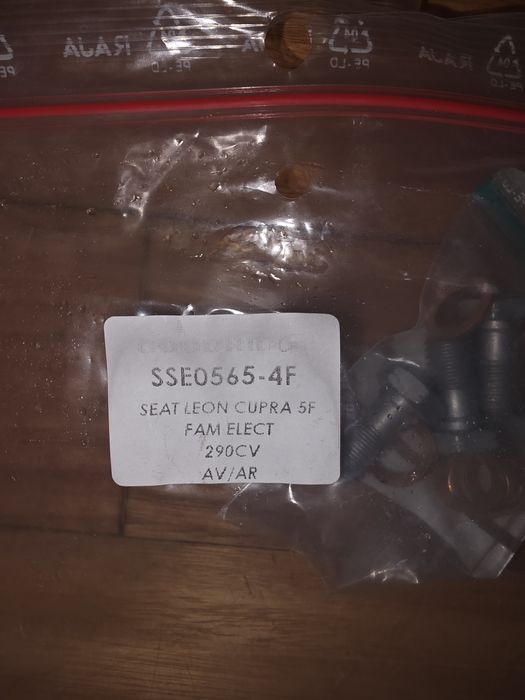 Tubos flexíveis de travão