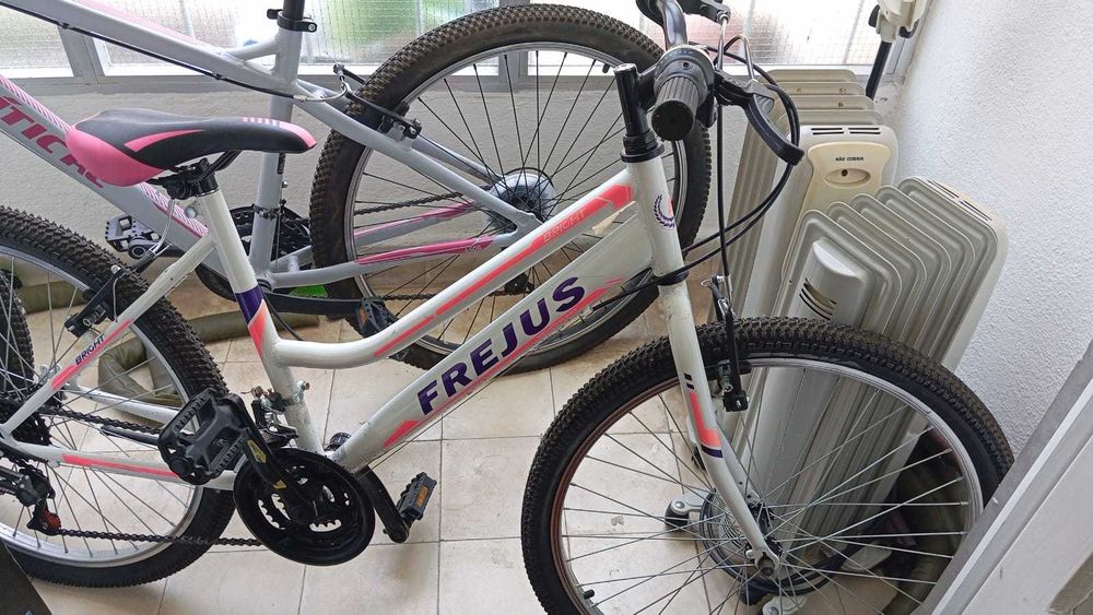 Frejus Girls Bike