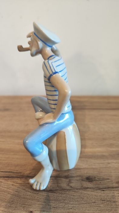 Drasche Figurka z porcelany, Papay, Marynarz,