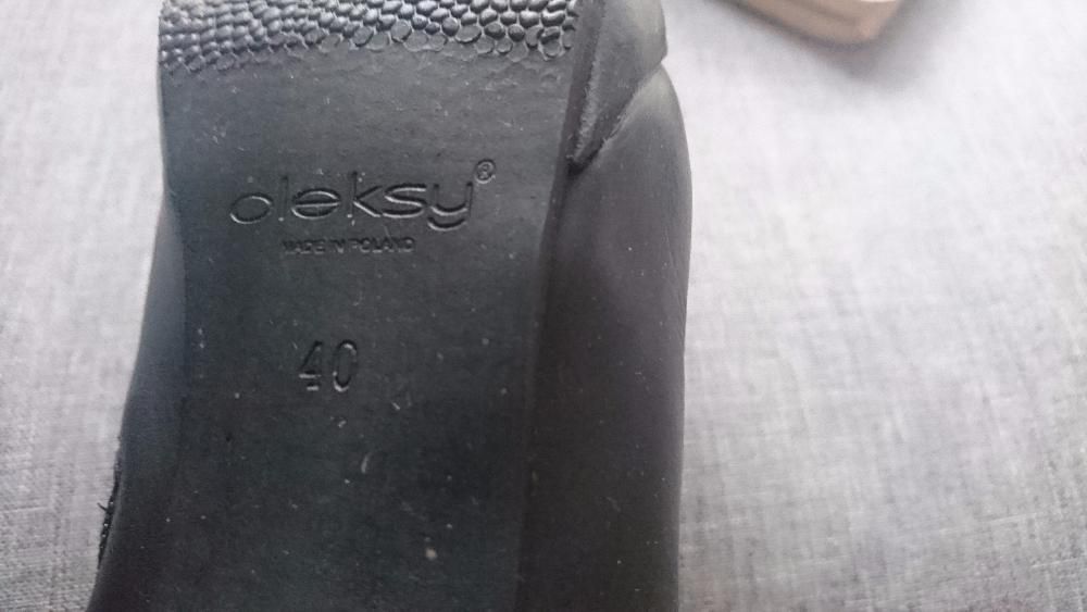 KOZAKI DAMSKIE czarne skórzane roz. 40