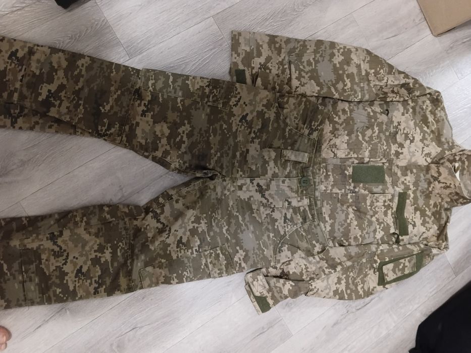 Продам форма піксель