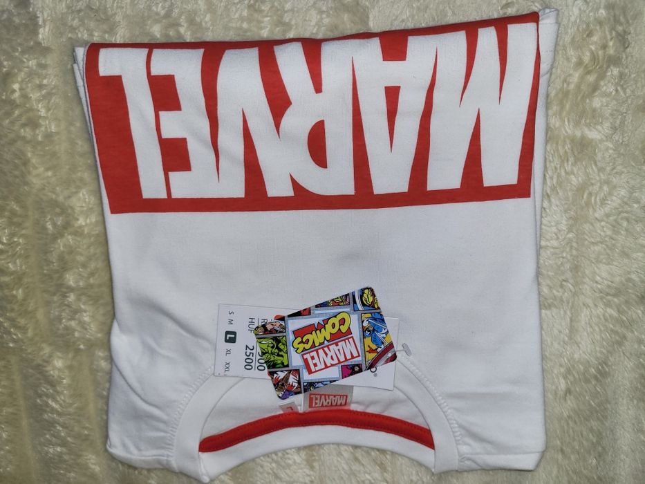 Nowy T-shirt Marvel Comics rozmiar L .