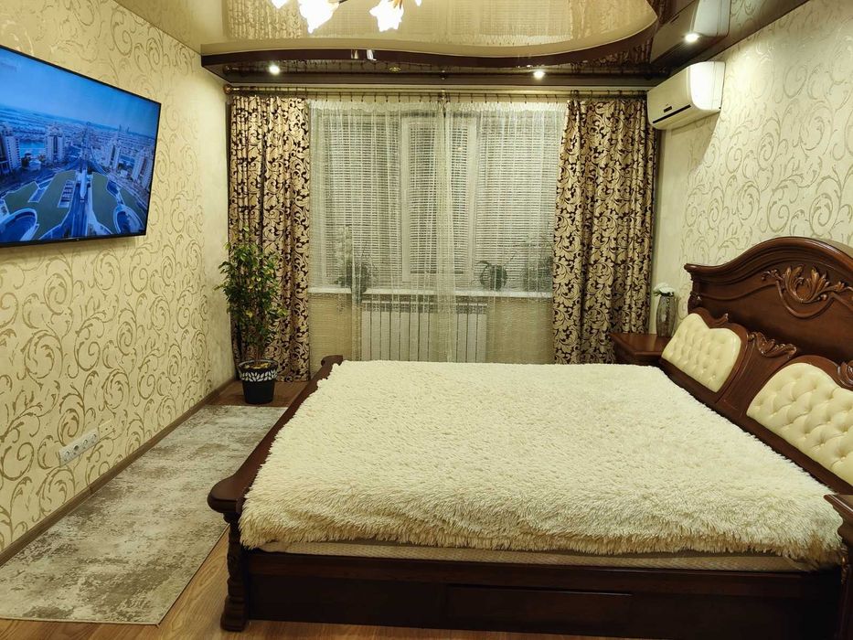 Квартира посуточно  Запорожье,    ЖД вокзал,  7 больница.  Новострой