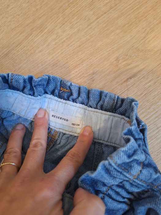 Jeansy buggy Reserved 152 cm kwiatki