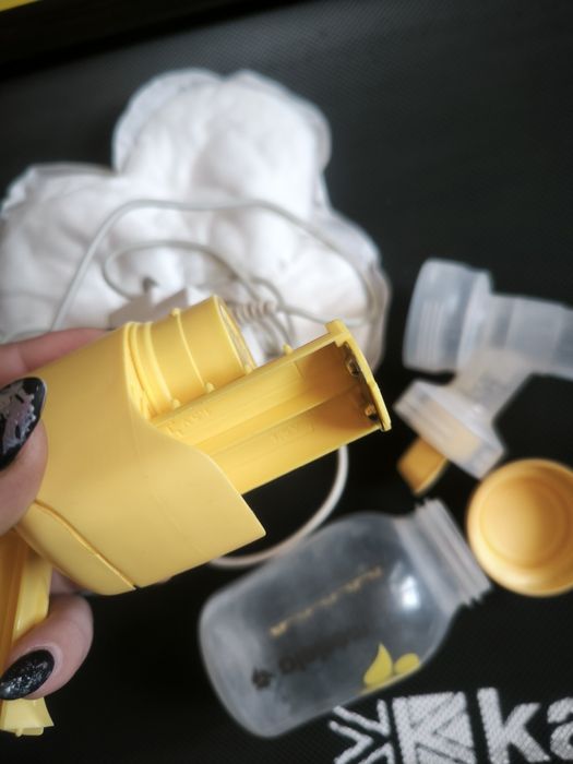 електричний молоковідсмоктувач Medela Mini Electric.